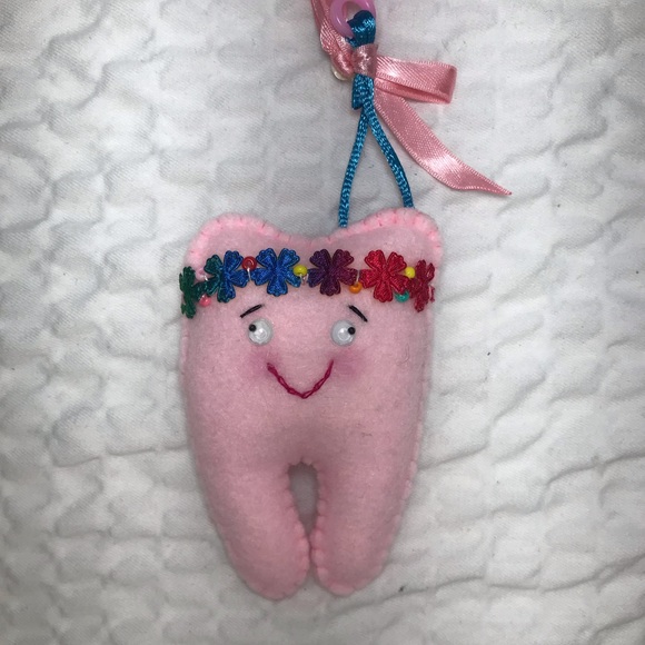 Tooth keychain - Picture 4 of 5